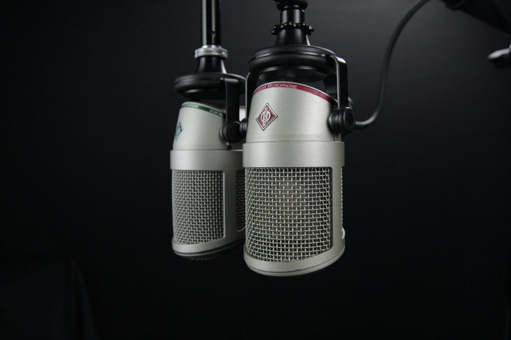 Top 10 des Microphones de Studio Légendaires : Guide Complet 2025